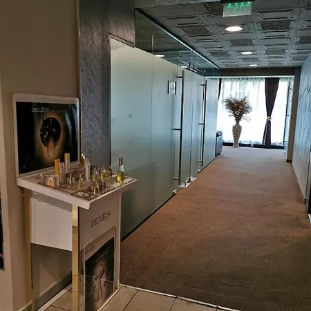 Апартамент Roma 1 At Royal *