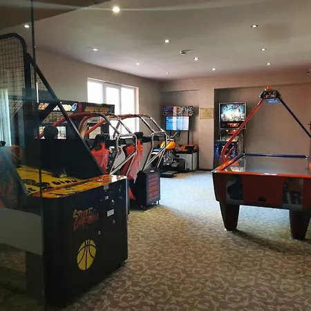 Апартамент Roma 1 At Royal Велинград