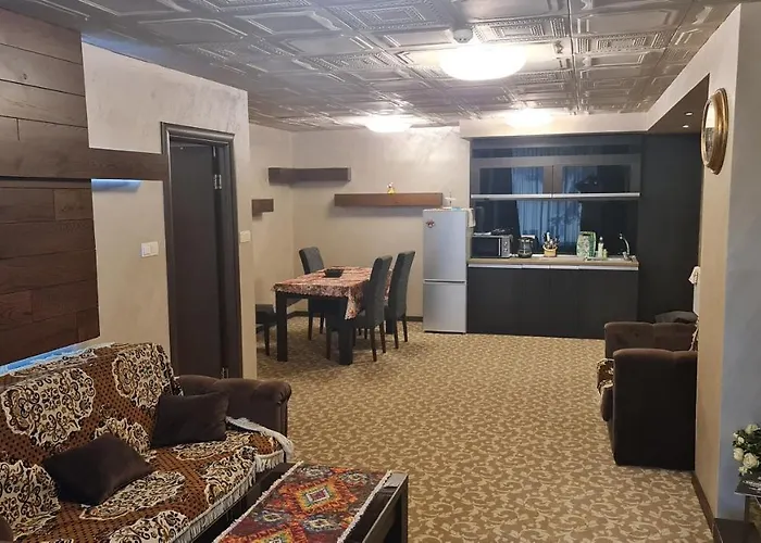 Roma 1 At Royal Apartmán *